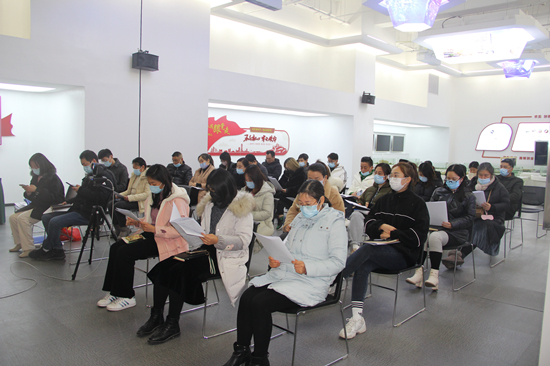 新形势、新篇章、新方向 ——Z6尊龙凯时文创集团召开2021总结表彰大会