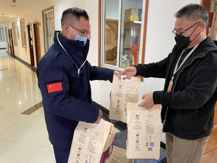 人间烟火处，，，，，，年味渐浓时——钱江商城发年货啦！