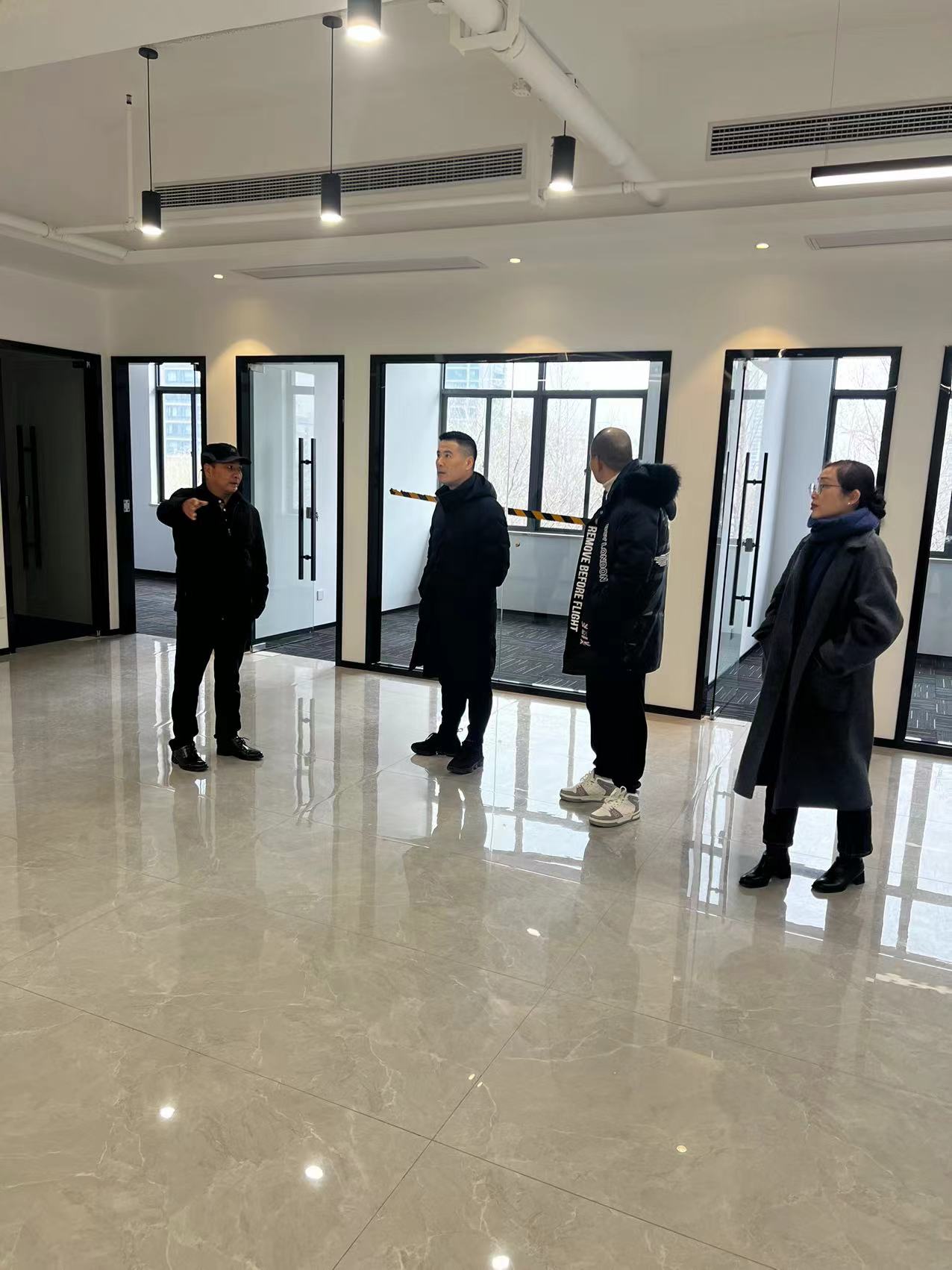 凝心聚力抓项目，，，，，，，，奋力冲刺开门红——Z6尊龙凯时文创集团领导班子开展节后项目考察工作