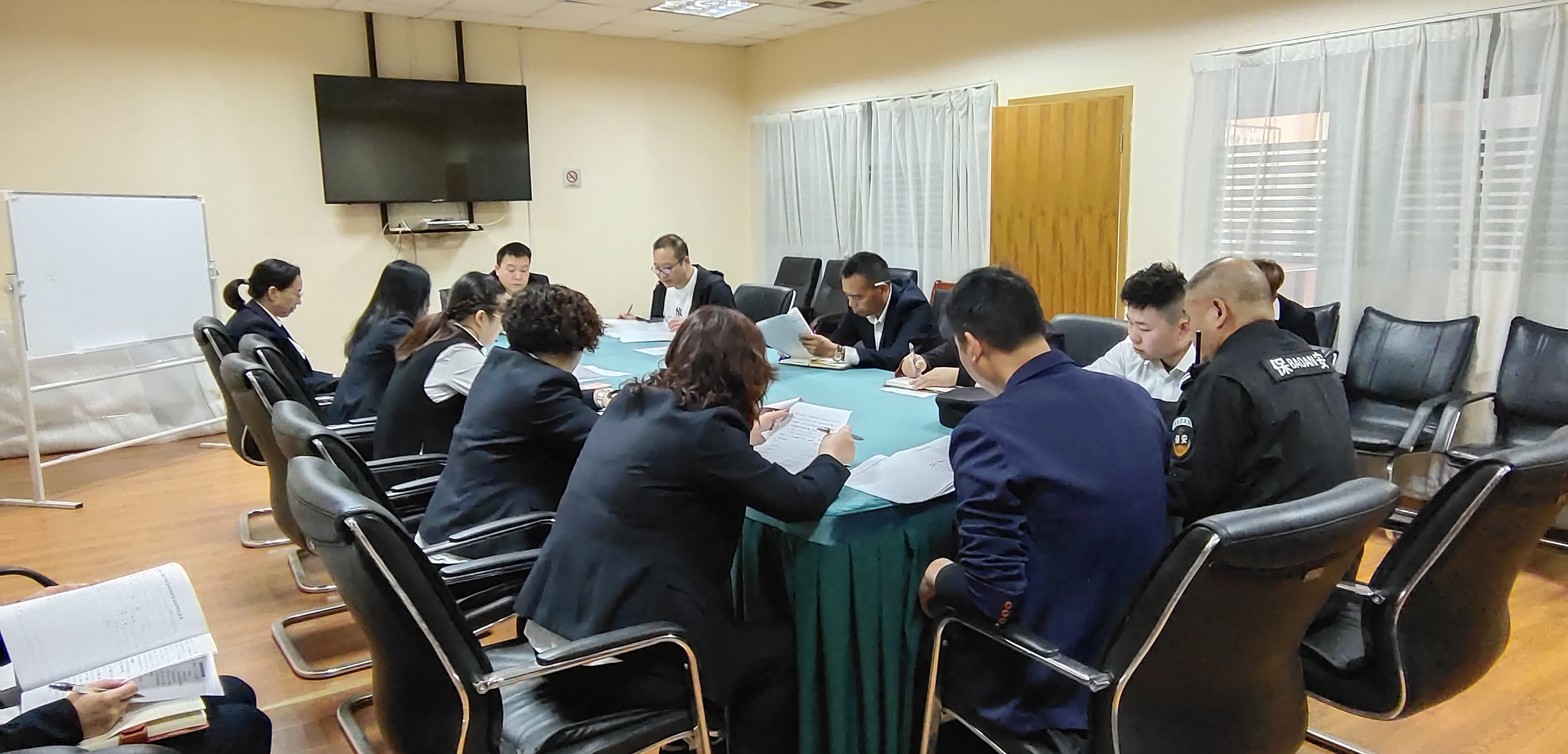 Z6尊龙凯时市场召开2020年安全消防宣传月筹备会议