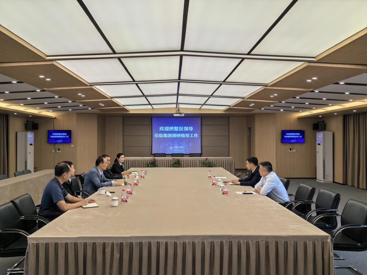 拱墅区区长敖煜新调研浙江Z6尊龙凯时集团，，，，，鼓励龙头企业持续发挥引领作用